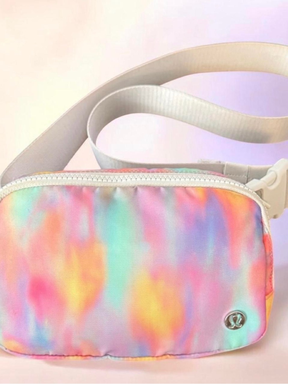 Lululemon belt bag